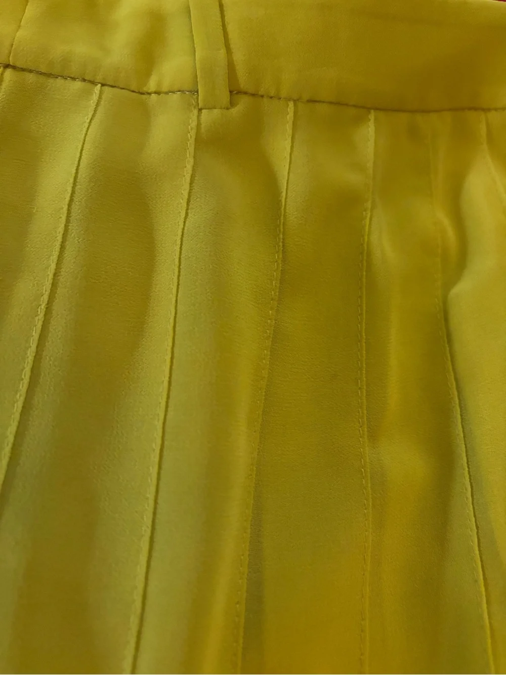 BCBGMaxAzria Bonita Lemongrass Pleated Midi Skirt